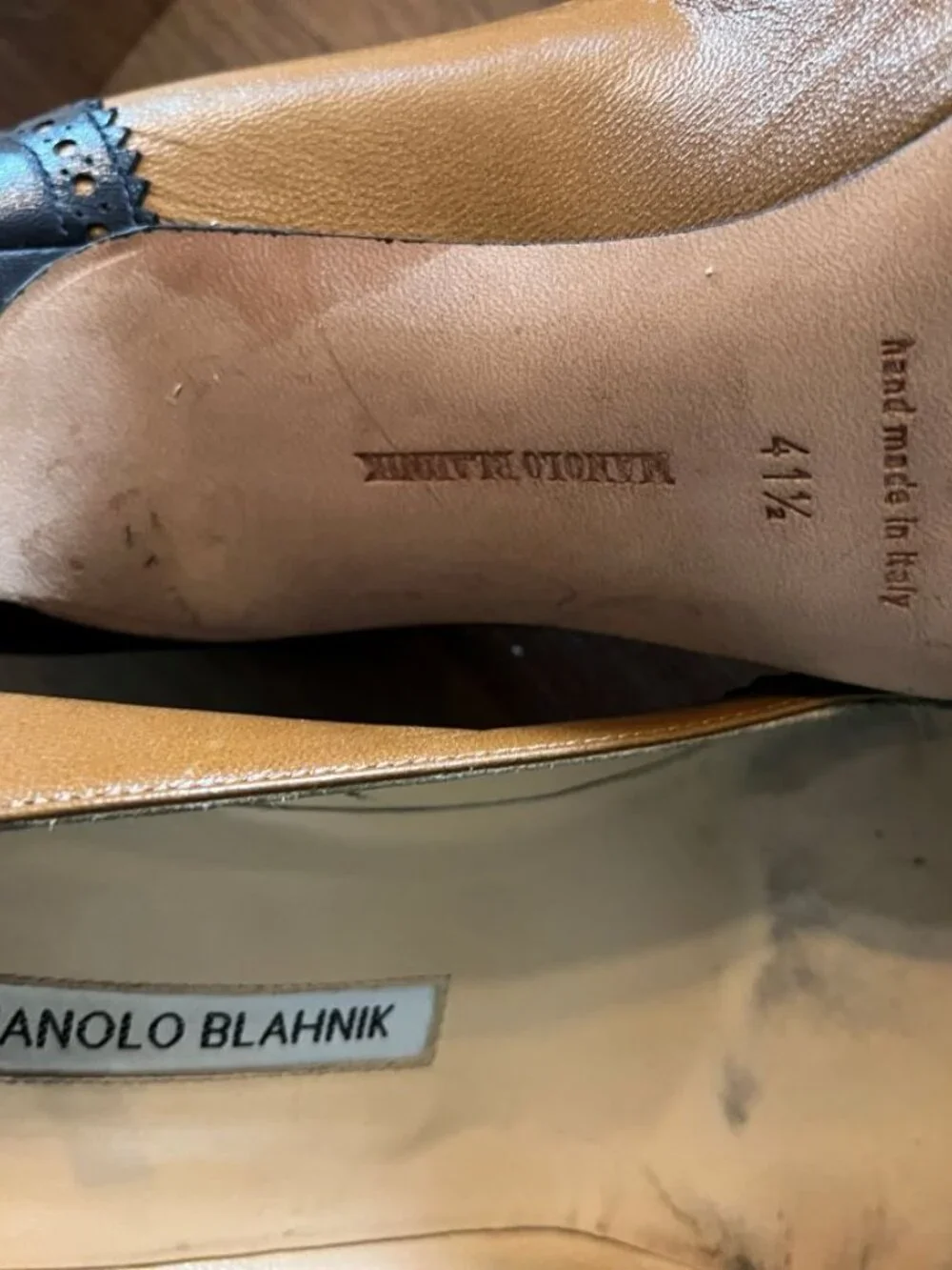 Manolo Blahnik Ancor Spectator Pumps Sz 41.5 11.5 USA blue & camel pointy toe